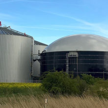 Biogas INERCO digestor anaerobio con gasómetro